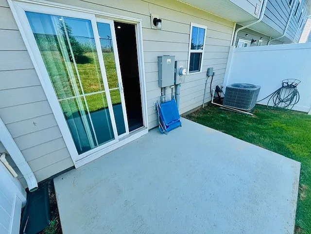 1120 Aubrey Meadows Pl — Photo 6