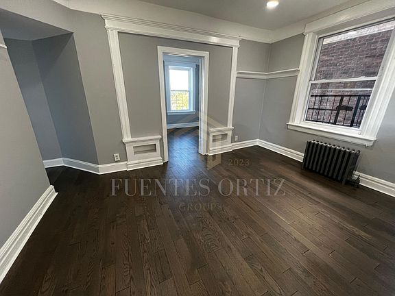 2nd image of 216 Bloomfield Ave Floor 6-3