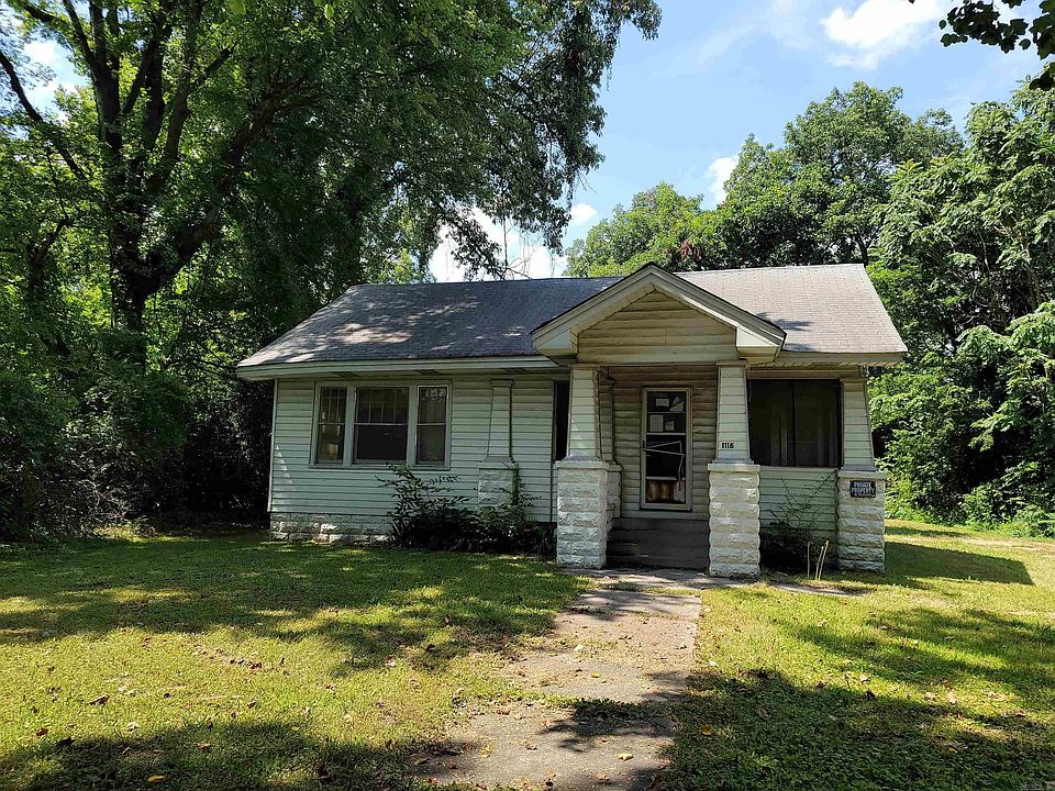 1st image of 1116 W Main St