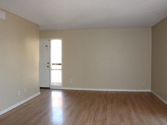 2nd image of 3810 N Maryvale Pkwy APT 2028