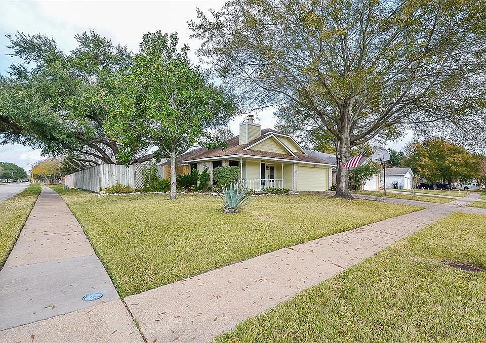 1st image of 22638 Leedstown Ln