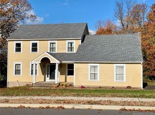 180 Acorn Dr, Middletown, CT 06457