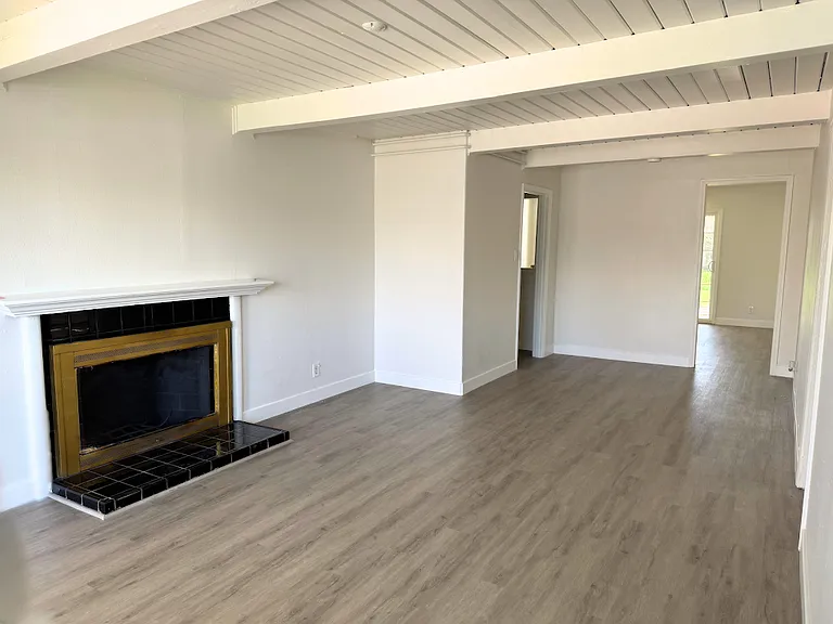 3174 Ameno Rd — Photo 4