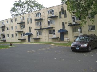 412 Barbour St APT 6, Hartford, CT 06120