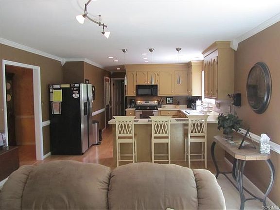 4th image of 3624 Horseshoe Dr