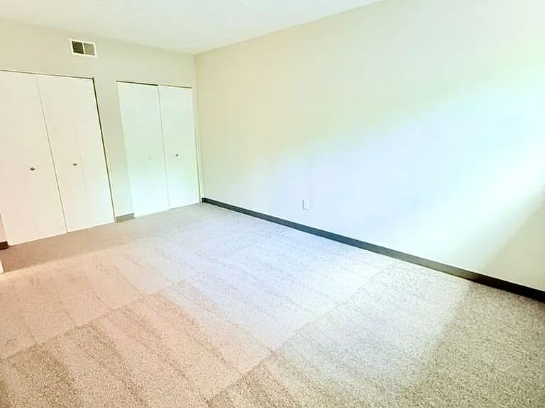 462 South Ave — Photo 18