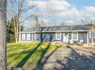 6120 Cardinal Dr, Gainesville, GA 30506