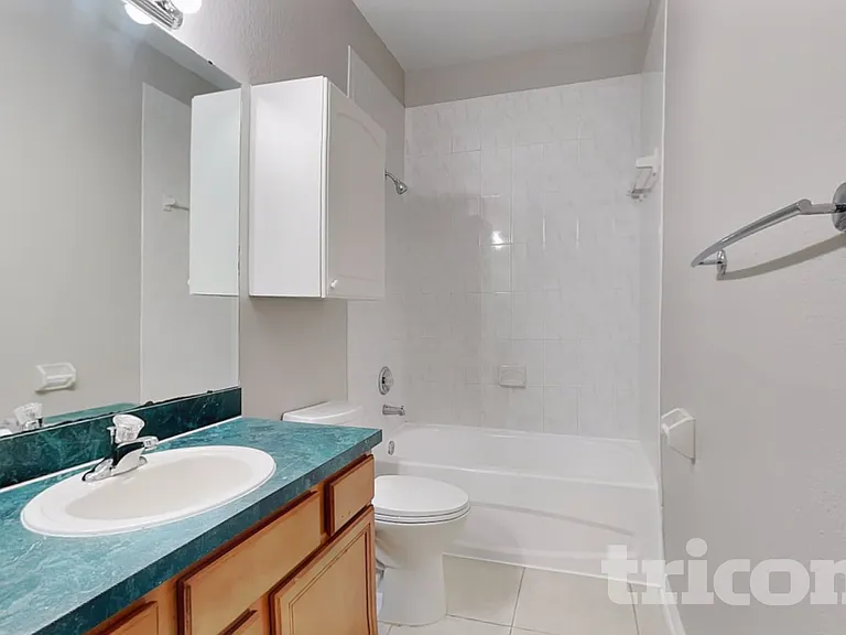 229 Lookout Dr — Photo 9