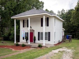 809 Dixie Ave, Florence, AL 35630