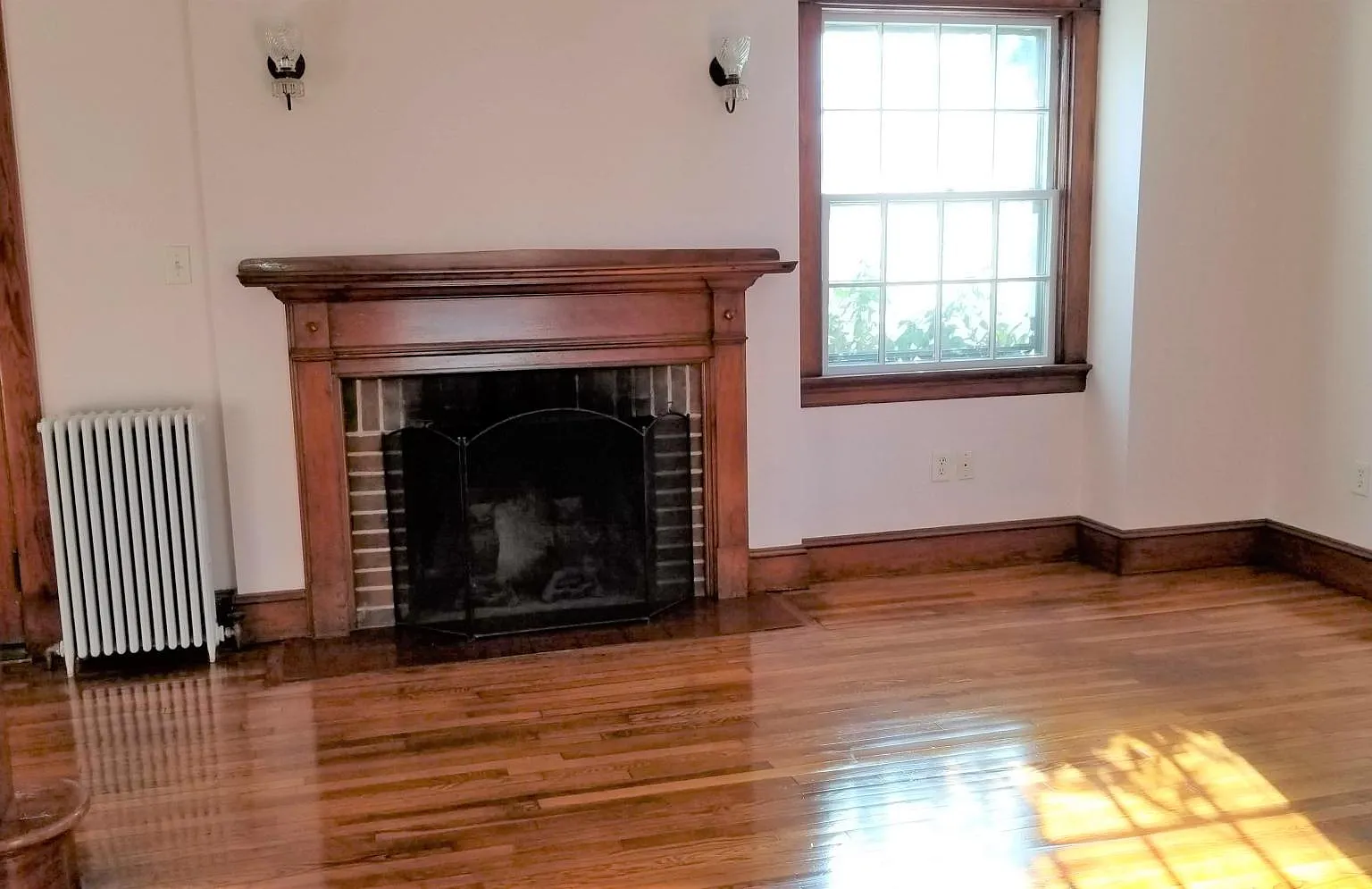 3 bed, 1362 sqft, $3,200 — Photo 4