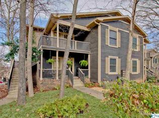 2072 Woodlawn Dr SW, Huntsville, AL 35802