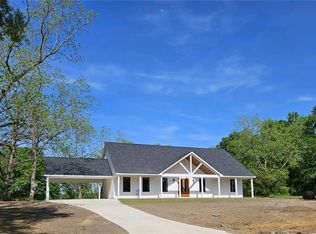 65 Kolin Pl, Smiths Station, AL 36877