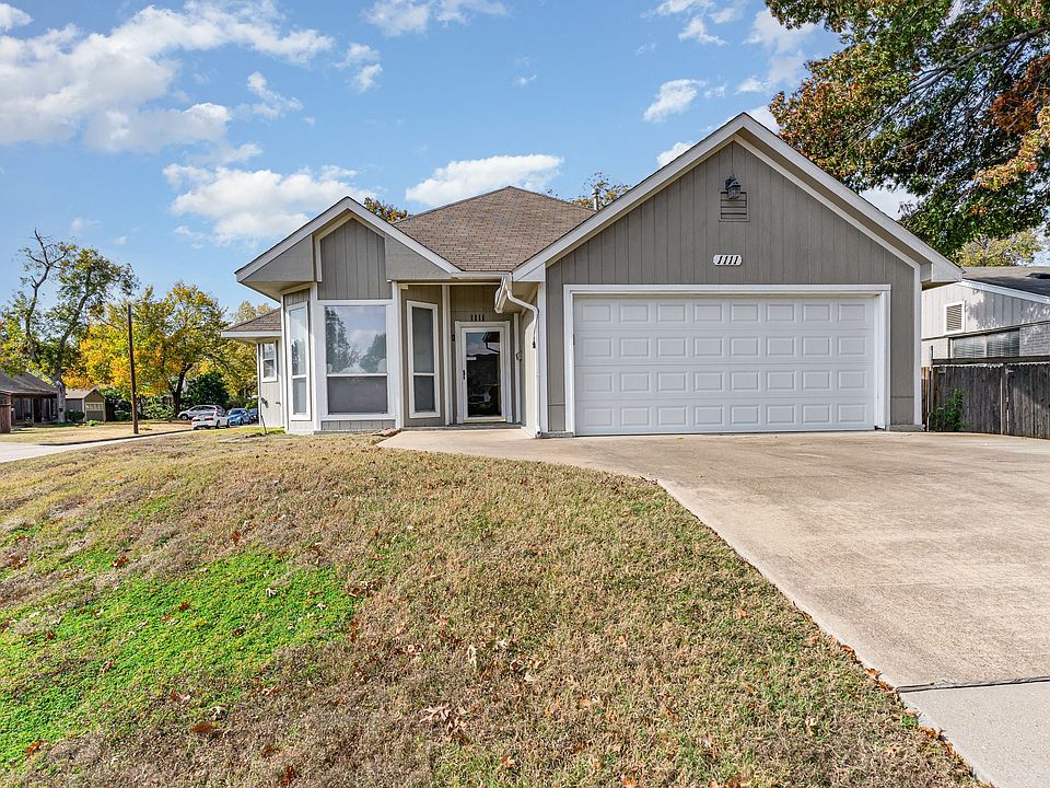 1st image of 1111 Rock Creek Dr