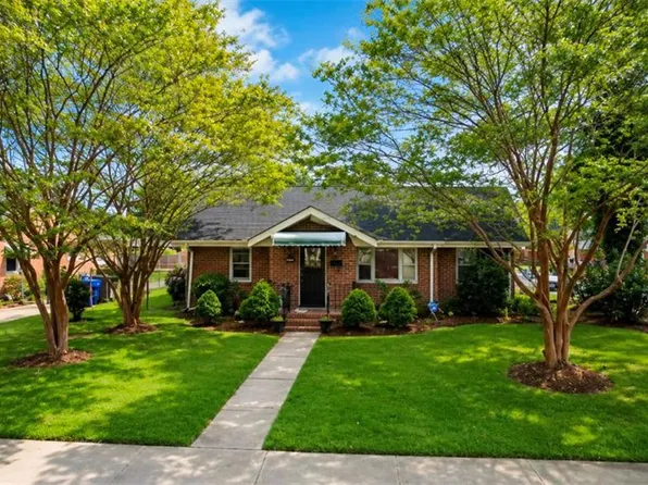 2905 Arcadia Ave, Portsmouth, VA 23704