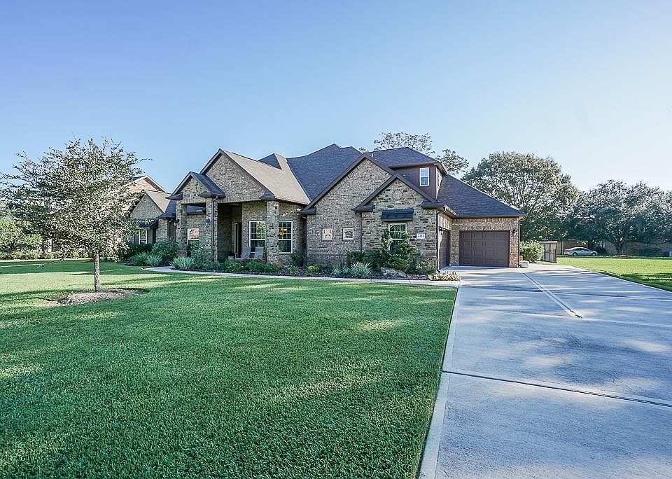 1st image of 4522 Wentworth Dr