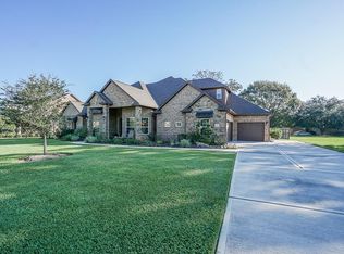 4522 Wentworth Dr, Weston Lakes, TX 77441
