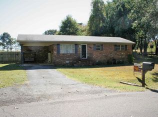 137 Churchton Subdivision Rd, Newbern, TN 38059