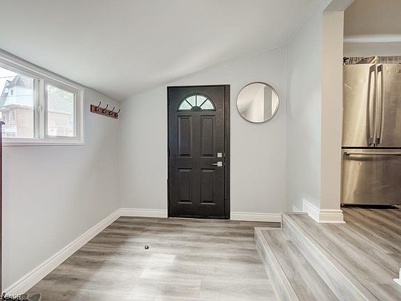 3rd image of 38 Rose Ave