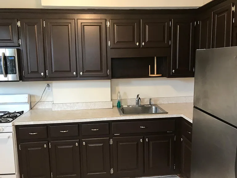 3102 E Marshall St — Photo 12