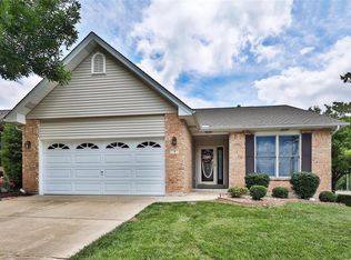 1 Summit Pointe Ct #18C, Saint Charles, MO 63301