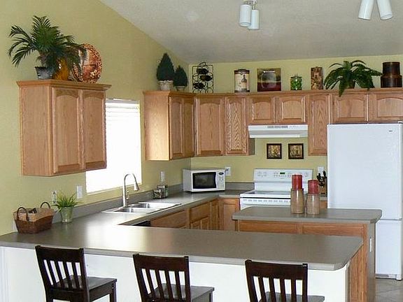 Kitchen has been painted neutral
