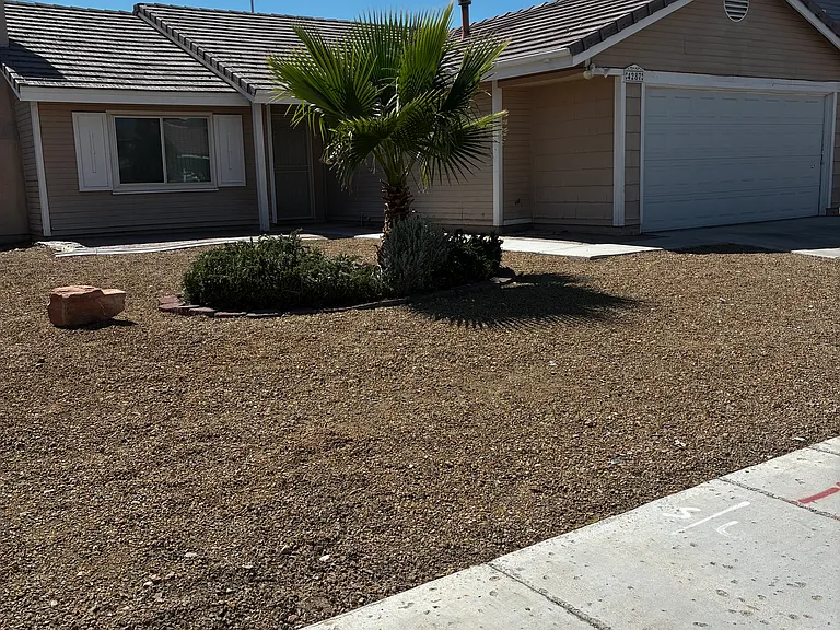 4287 Apex Dr — Photo 2