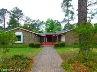 3560 Rosewood Dr, Lumberton, NC 28358