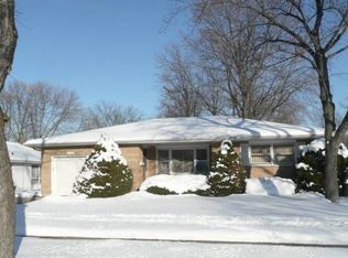 266 E Circle Ave, Lombard, IL 60148