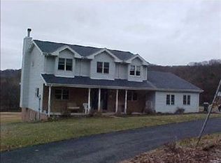 829 Clearview Rd, Aliquippa, PA 15001