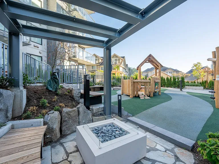 608 Regan Ave — Photo 10