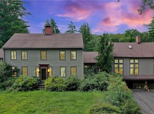 37 West Rd, Collinsville, CT 06019