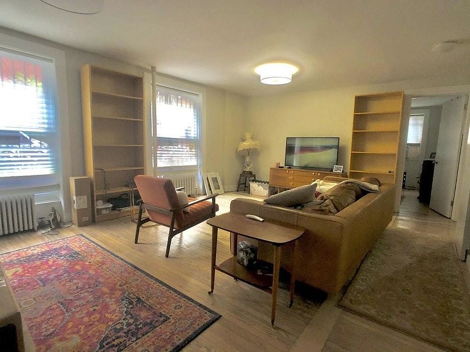 1st image of 189 Warren St #1C