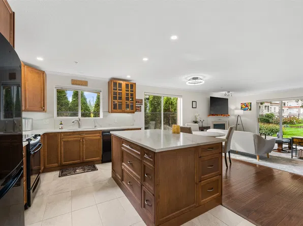 1950 Durnin Rd Unit 102, Kelowna, BC V1X 7W6