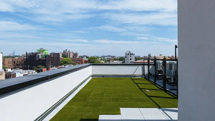 Rented by Nooklyn NYC LLC | media 10