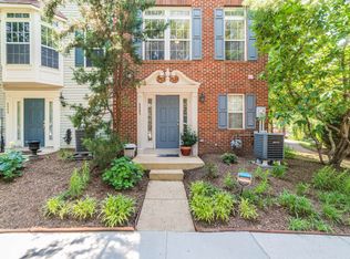 5807 Pearson La, Alexandria, VA 22304
