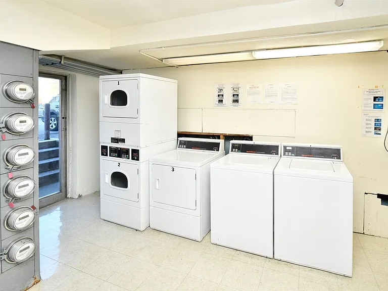 800 Hyde Park Ave #37 — Photo 6