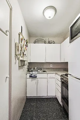 Sold by Real Direct | media 10