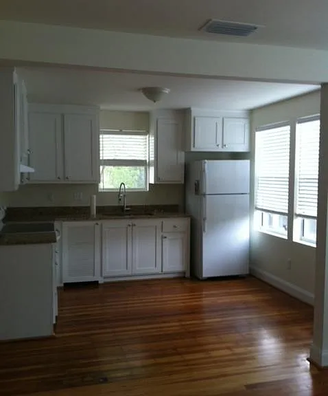 1809 Naldo Ave — Photo 7