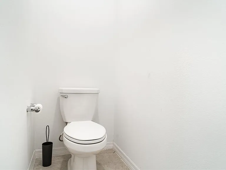 465 Waterford Dr — Photo 23