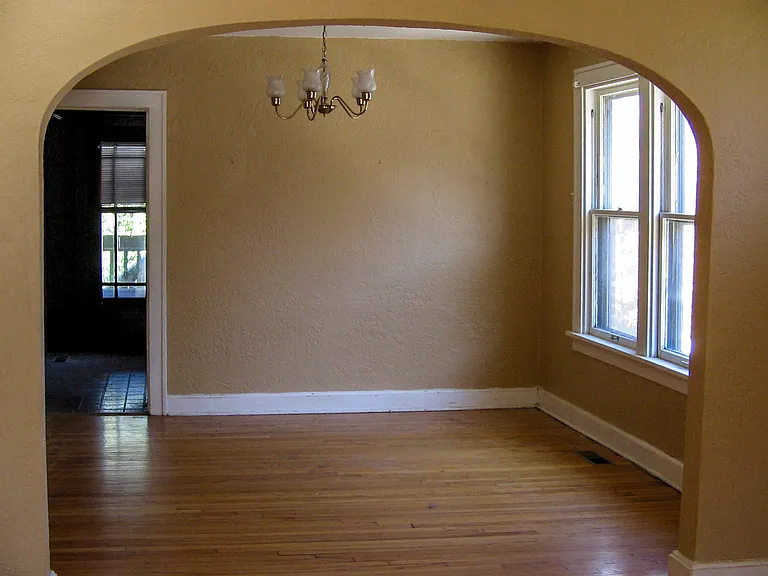 7421 Bruno Ave — Photo 4