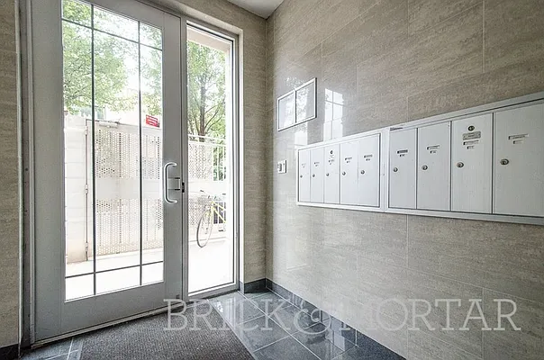 Rented by Brick&Mortar | media 21