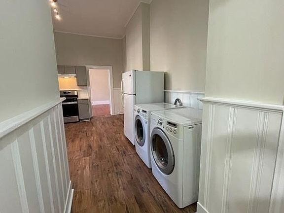 5th image of 2719 Chestnut St