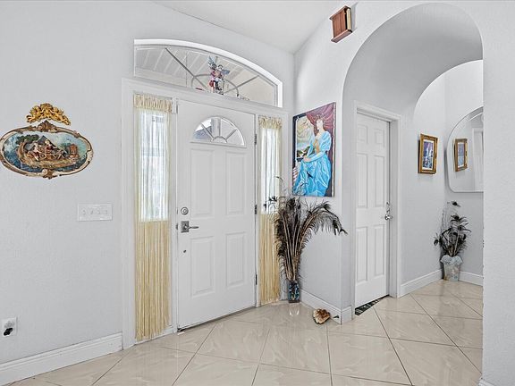 5th image of 2962 SE BELLA Road