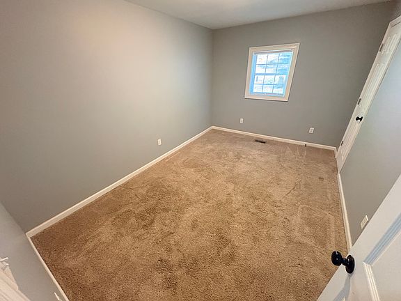 5th image of 7269 Advent Cir