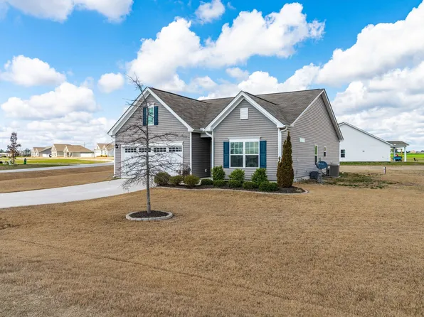 17 Geneva Cir, Benson, NC 27504