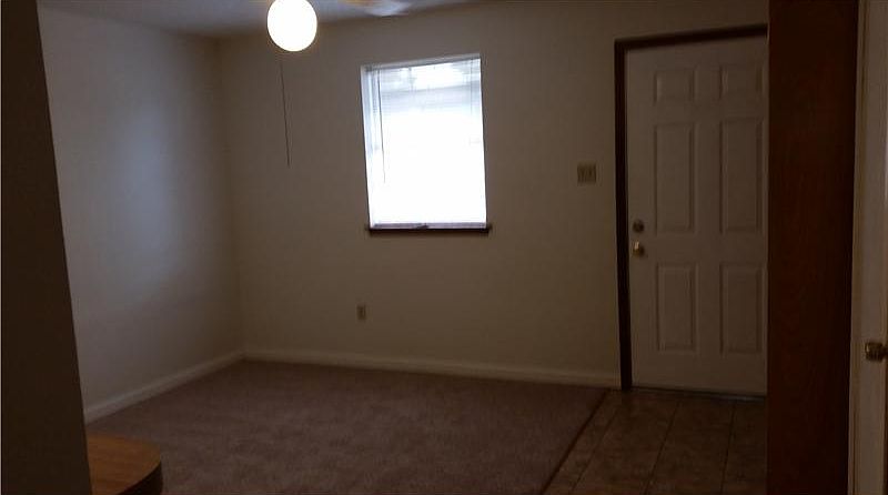 2nd image of 2908 Texas Ave APT A