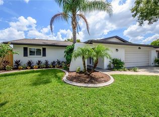 1421 Overcash Dr, Dunedin, FL 34698