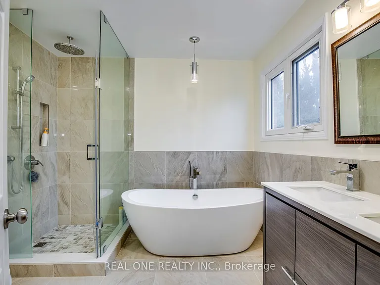 2020 Gander St — Photo 24