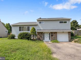 713 Old Stage Rd, Glen Burnie, MD 21061