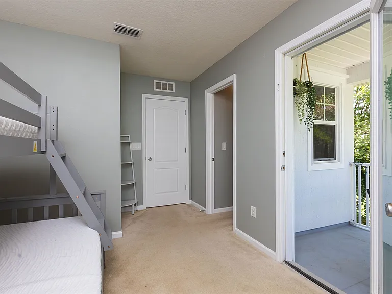 58 Islander Cir — Photo 24